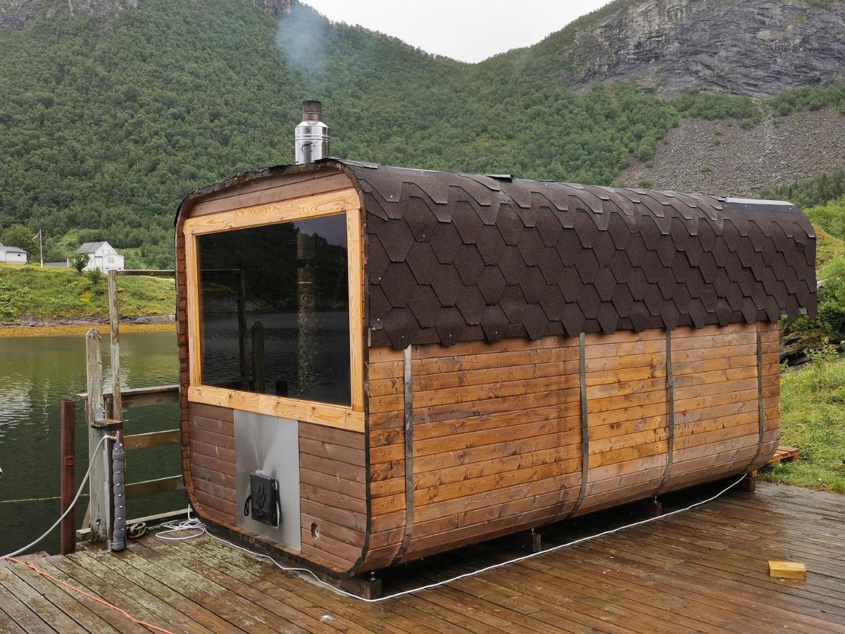 Polar Spot Camping Hotel Nygardsjoen Exterior photo